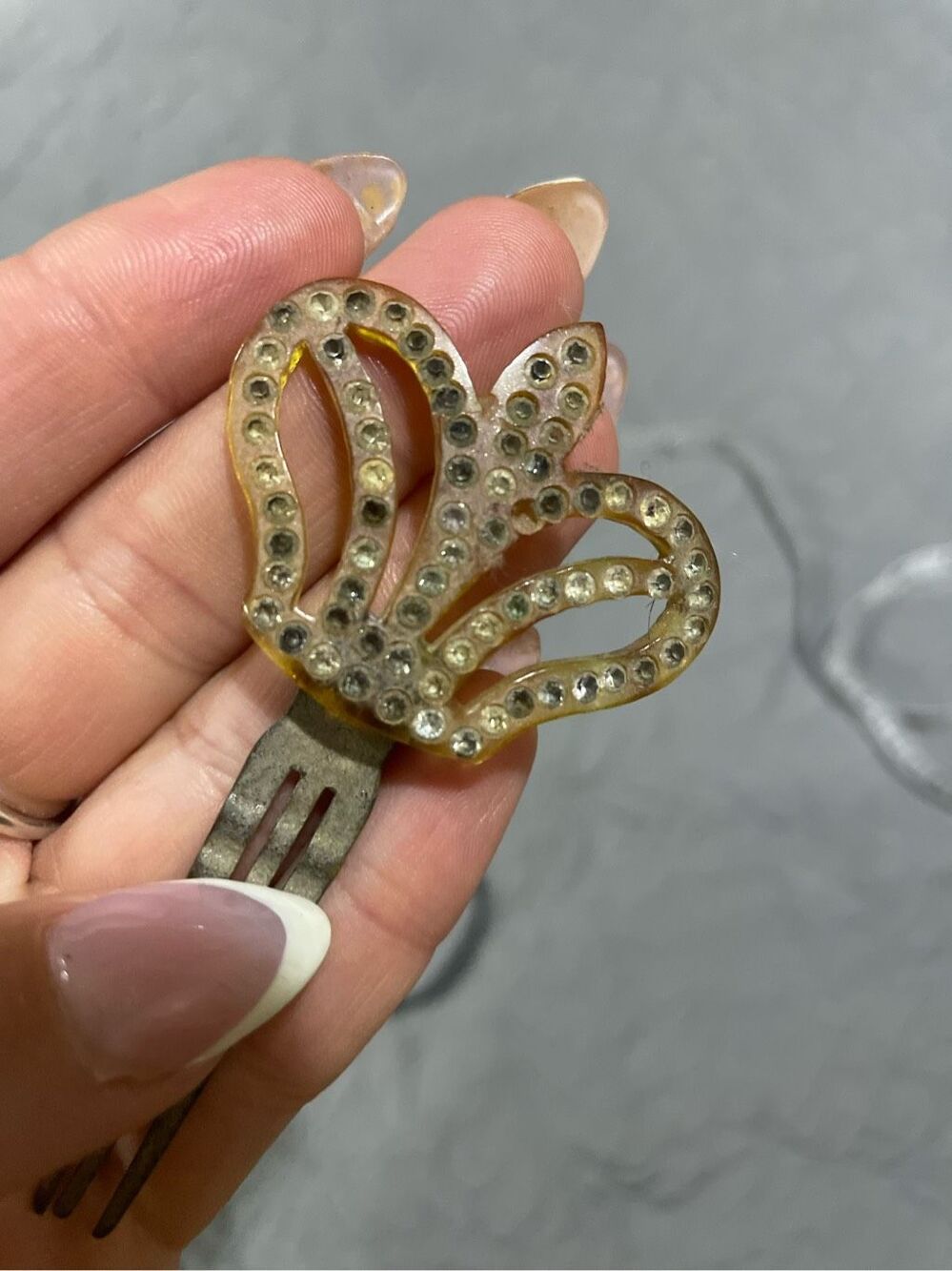 Vintage Rhinestone Crown Hair Comb Edwardian Era Early 1900’s Hinged - Picture 6 of 6